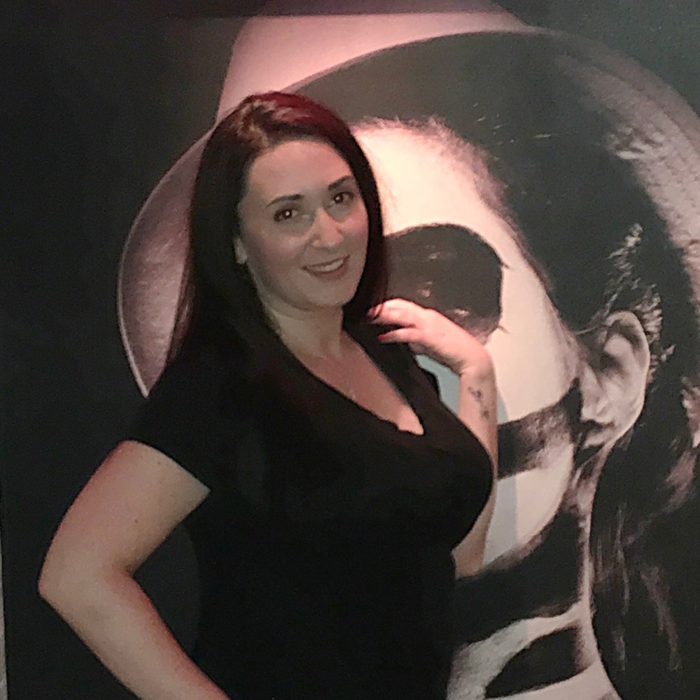 Meet your Posher, Ashley